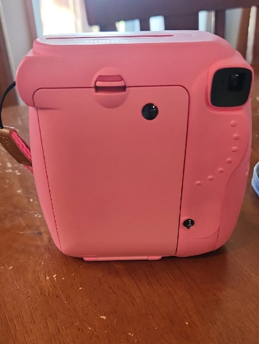 Fujifilm Instax Mini 9 Instant Camera in Flamingo Pink With Carry Case